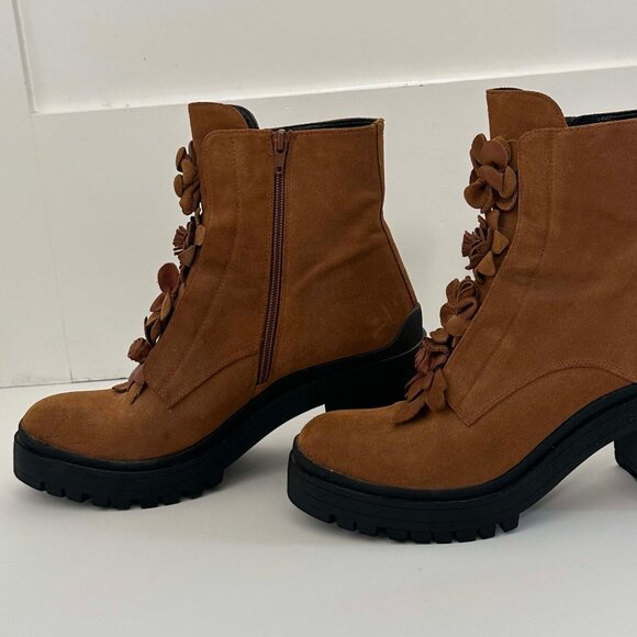 Anthropologie, Bruno Premi Tan Suede Floral Lug Sole Boots, Size 41 / 9.5-10 - Picture 5 of 10